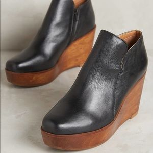 Kelsi Dagger Brooklyn Upstate Booties